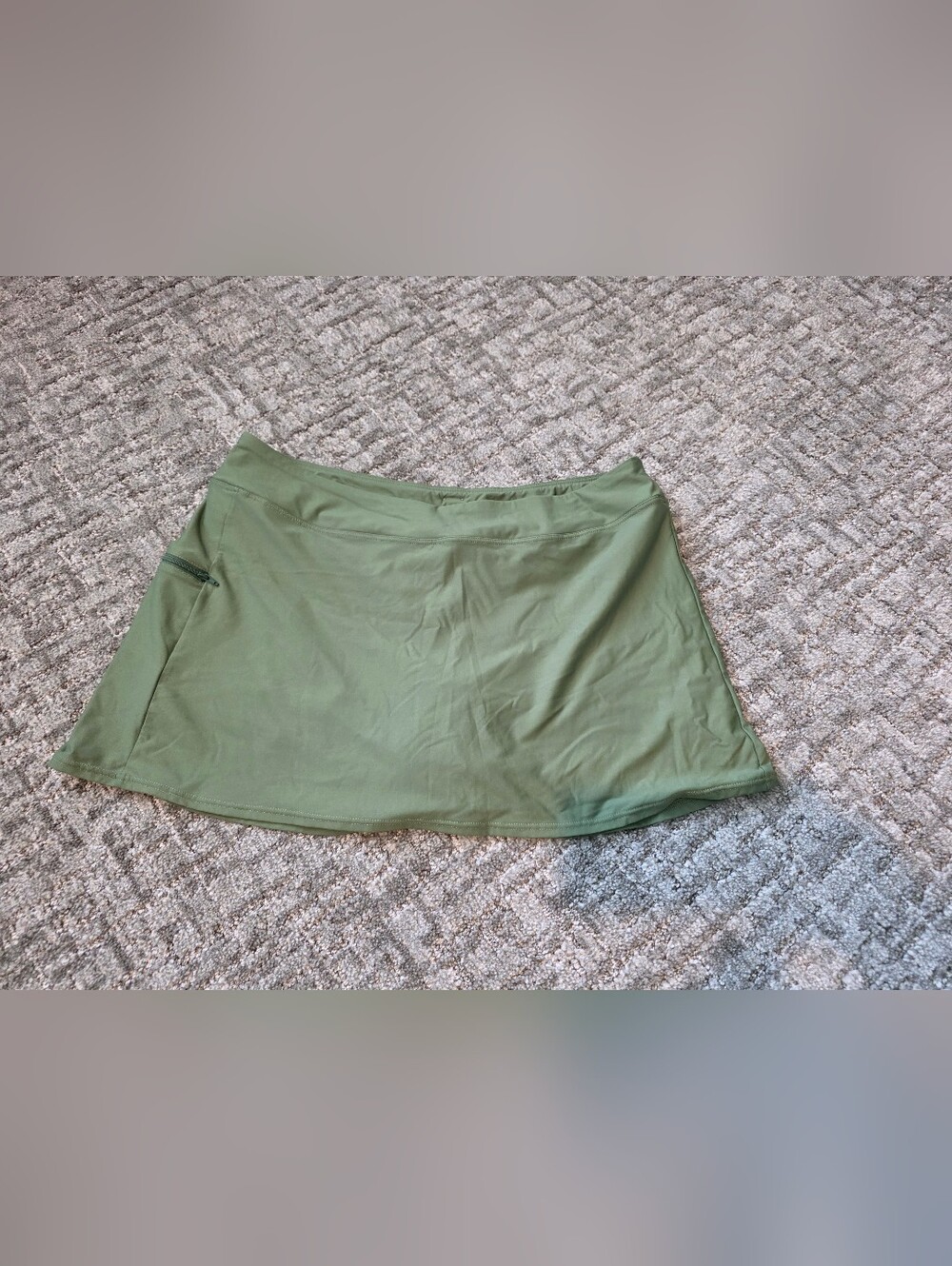 Sunsets Women's Size 16 Swim Skirt Built In Shorts Side Zip Pocket Olive Green